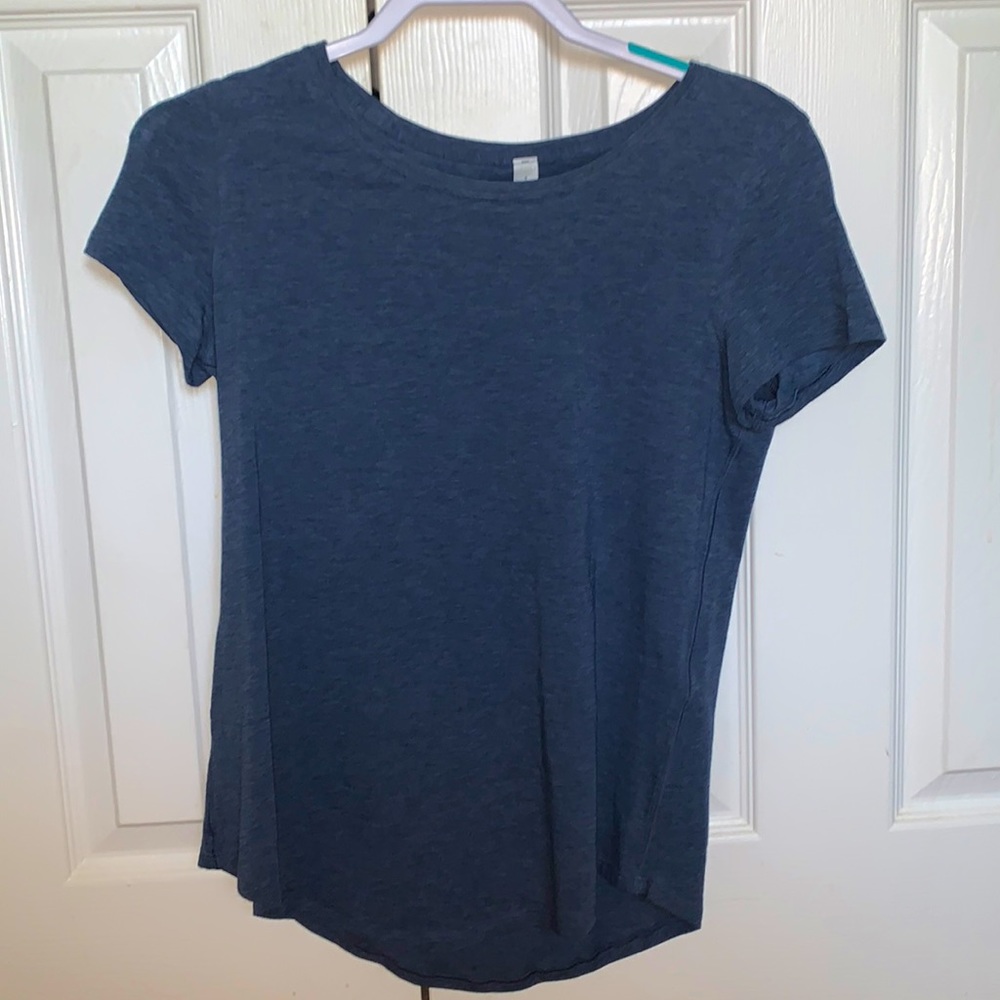 Lululemon T-shirt, Size 4, navy blue